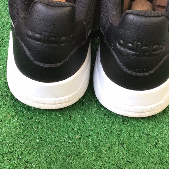 Adidas - Picture 4 of 9